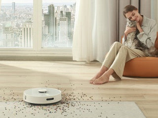 Powerful Redroad R10 robot vacuum cleaner with lidar and self-cleaning station